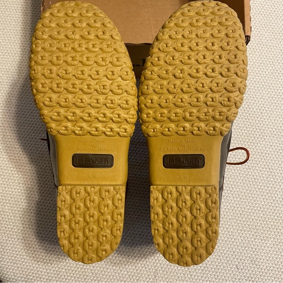NEW L.L. Bean 6” Duck Boots - Picture 3 of 7